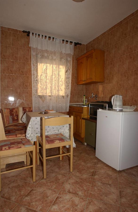 Mm Kovacevic Apartments Petrovac Exterior photo